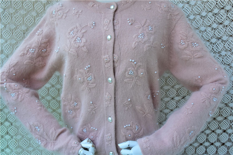 Женский винтажный свитер-карди – обзор и цена Embroidery Rabbit
