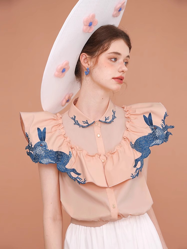 Женская рубашка с вышивкой кро – обзор и цена Embroidery Rabbit